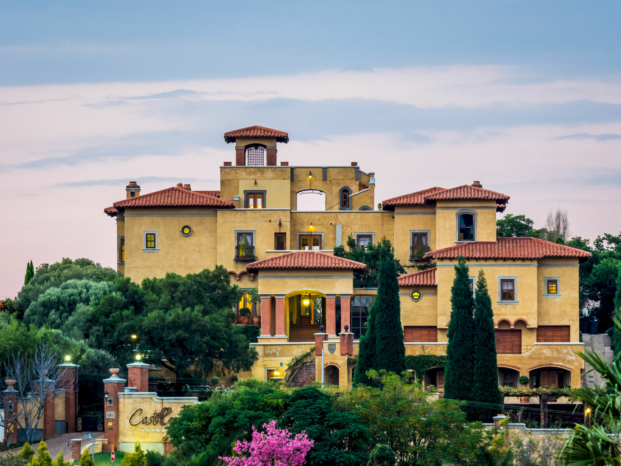 Castello Di Monte Hotel Pretoria-Noord Exterior foto